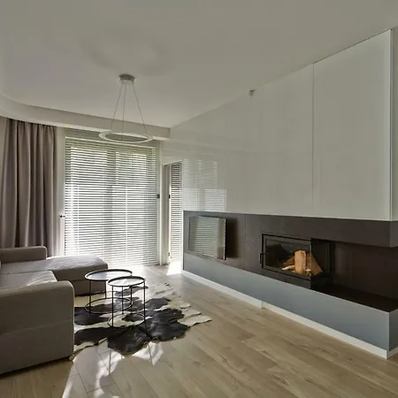 Apartament Baltica Z Ogrodkiem - W Ustronnym Miejscu Tuz Przy Plazy Rogowo  Exterior photo
